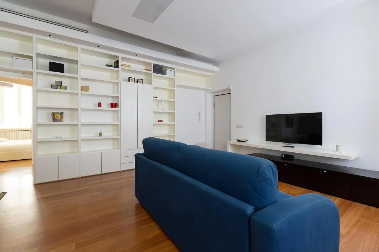 Comfy Apartment In Risorgimento District X5 Milánó 0*,